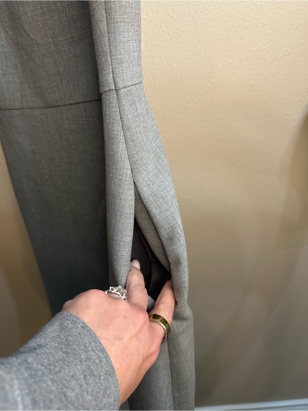 Babaton Bond Gray Sleeveless Midi Sheath Dress - Picture 4 of 8